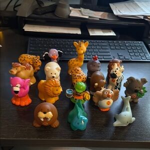 Little people Animal Figurine Set for Kids 18 figures no repeats